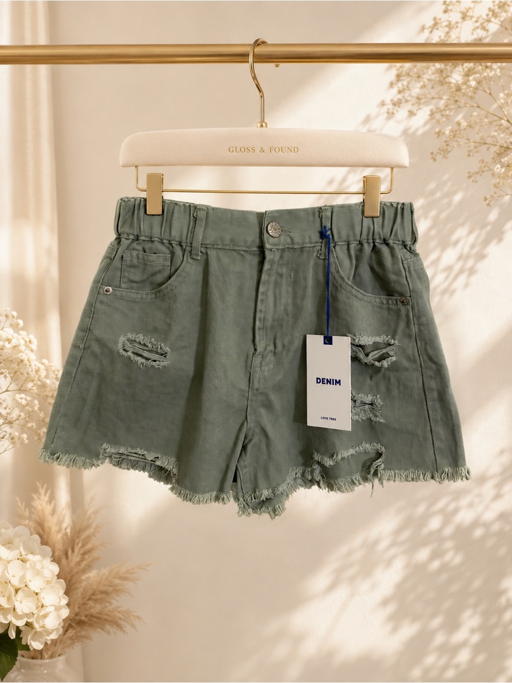 Love Tree Denim NWT Sage Green Distressed High Rise Shorts Size S Raw Hem
